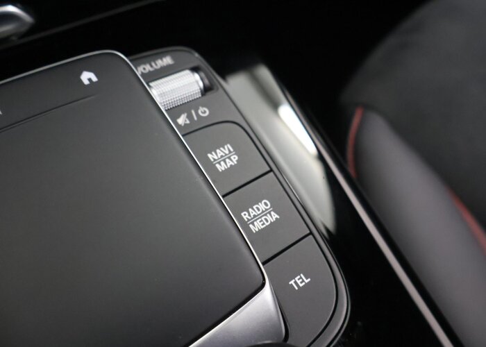 Mercedes-Benz CLA-Klasse Shooting Brake 250 e AMG Line