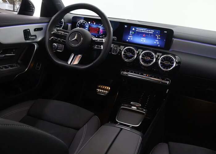 Mercedes-Benz CLA-Klasse 180 Business Solution AMG
