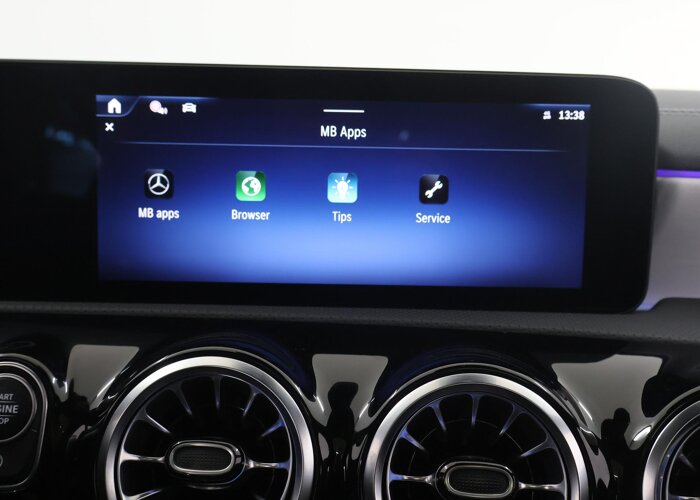 Mercedes-Benz CLA-Klasse 180 Business Solution AMG