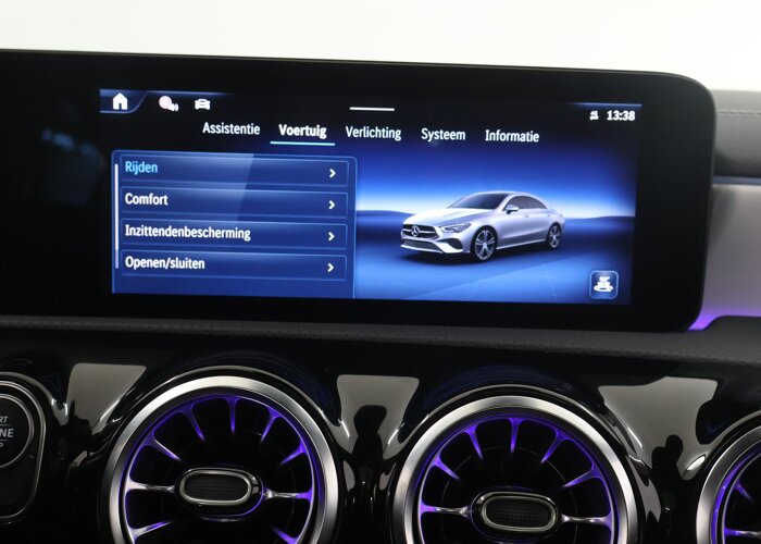 Mercedes-Benz CLA-Klasse 180 Business Solution AMG