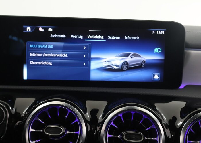Mercedes-Benz CLA-Klasse 180 Business Solution AMG