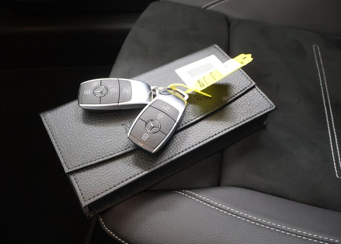 Mercedes-Benz CLA-Klasse 180 Business Solution AMG