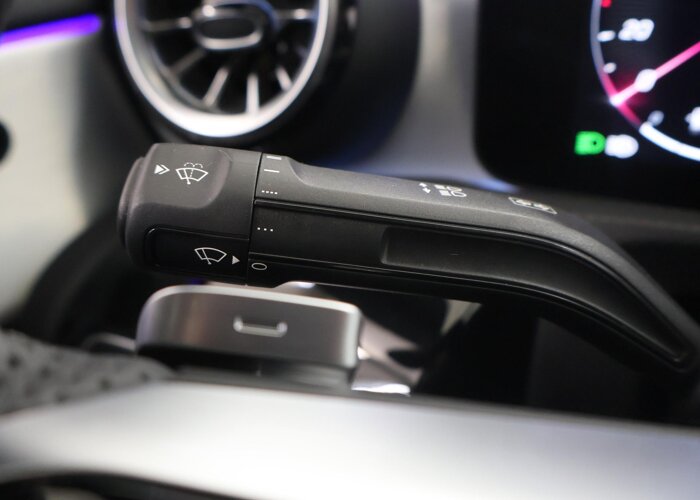 Mercedes-Benz CLA-Klasse 180 Business Solution AMG