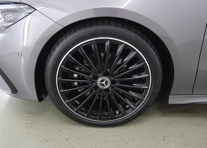 Mercedes-Benz CLA-Klasse 180 Business Solution AMG
