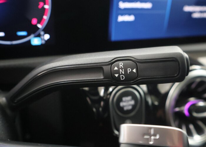 Mercedes-Benz CLA-Klasse Shooting Brake 180 Business Solution AMG