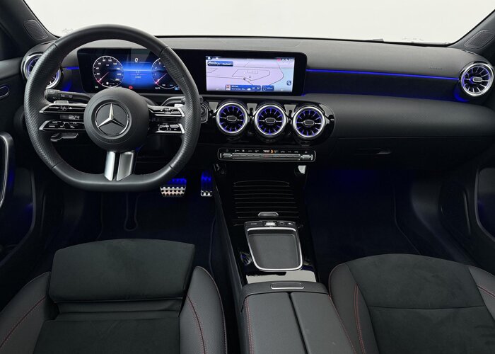 Mercedes-Benz A-Klasse 180 Business Solution AMG