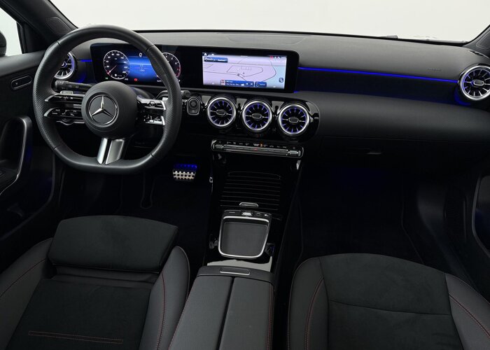 Mercedes-Benz A-Klasse 180 Business Solution AMG
