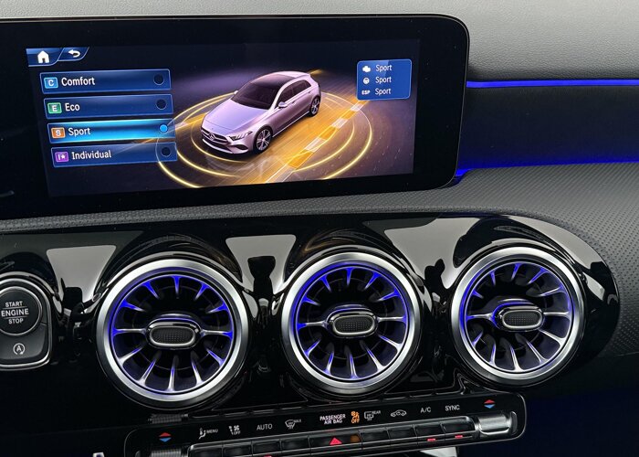 Mercedes-Benz A-Klasse 180 Business Solution AMG