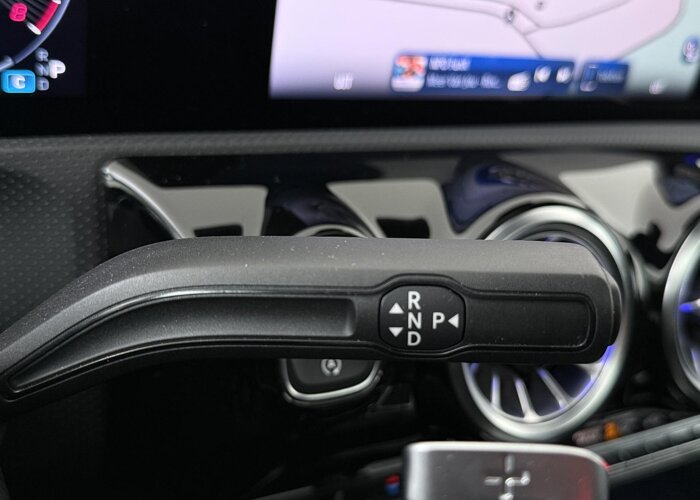 Mercedes-Benz A-Klasse 180 Business Solution AMG