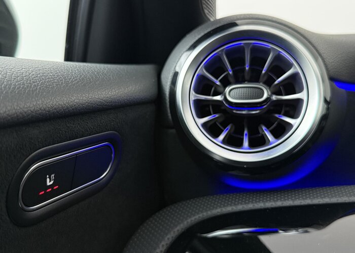 Mercedes-Benz A-Klasse 180 Business Solution AMG