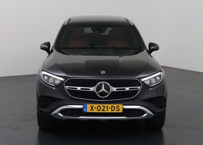 Mercedes-Benz GLC 300e 4MATIC Luxury Line
