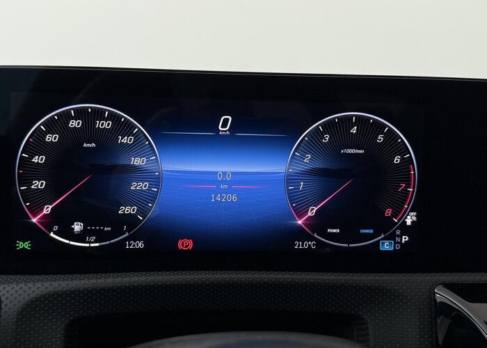 Mercedes-Benz CLA-Klasse 180 Business Solution AMG