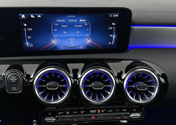 Mercedes-Benz CLA-Klasse 180 Business Solution AMG