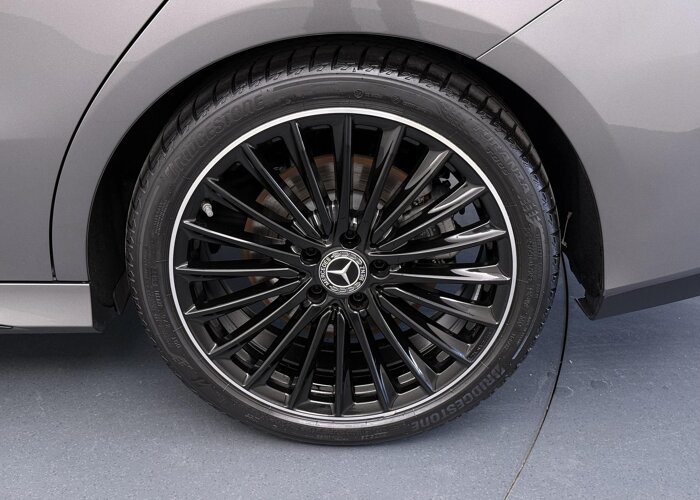 Mercedes-Benz CLA-Klasse 180 Business Solution AMG