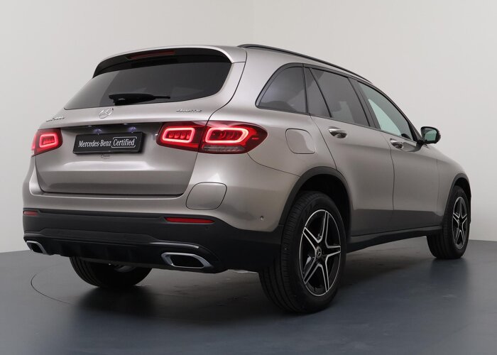 Mercedes-Benz GLC 300e 4MATIC AMG Line