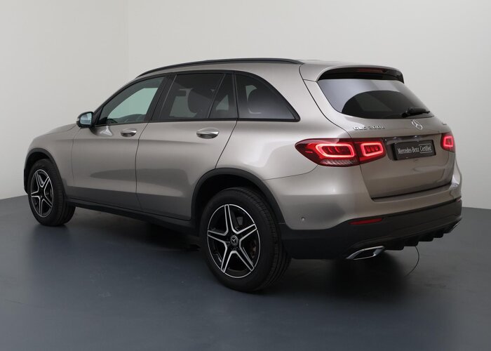 Mercedes-Benz GLC 300e 4MATIC AMG Line