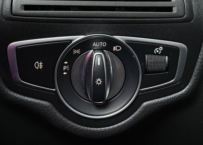 Mercedes-Benz GLC 300e 4MATIC AMG Line