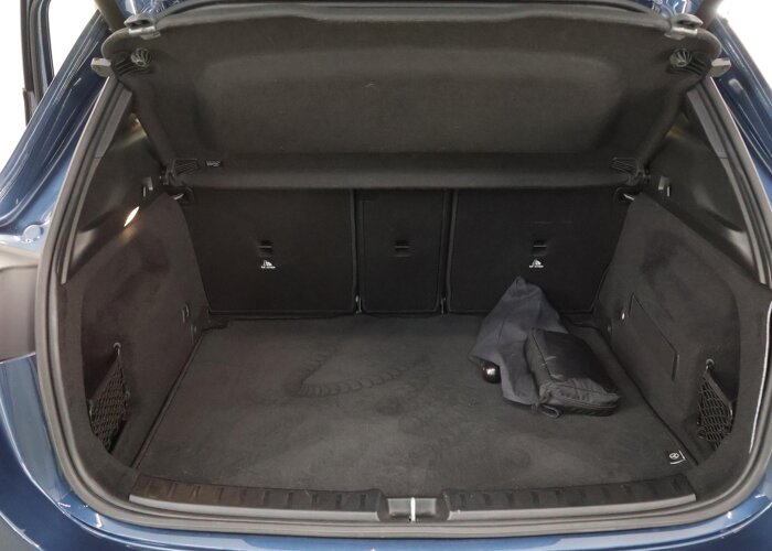 Mercedes-Benz GLA 250 e AMG Line