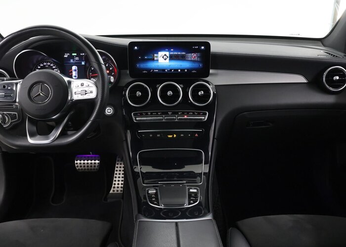 Mercedes-Benz GLC 200 4MATIC Business Solution AMG