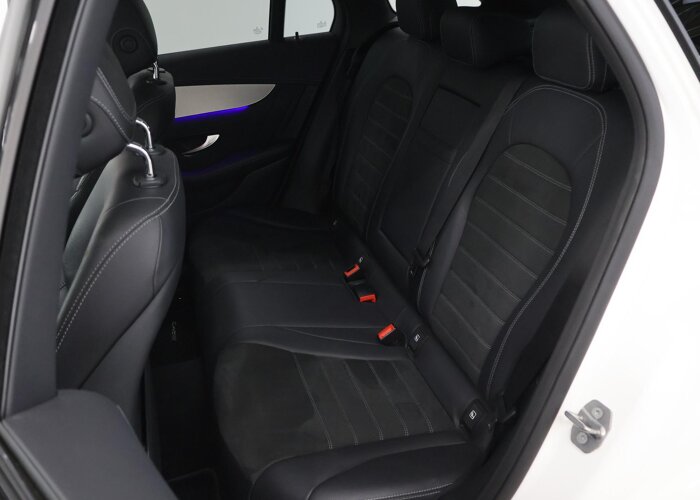 Mercedes-Benz GLC 200 4MATIC Business Solution AMG