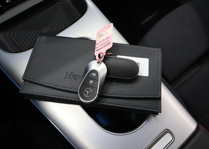 Mercedes-Benz CLA-Klasse 180 Business Solution AMG