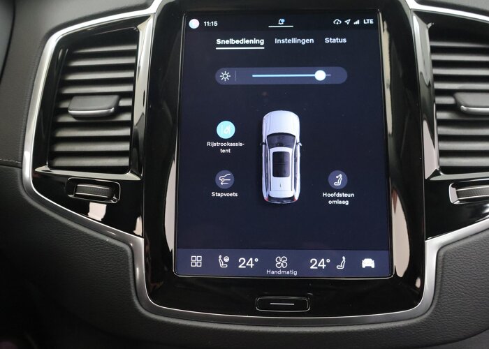 Volvo XC90 2.0 T8 Plug-in hybrid AWD Plus Dark