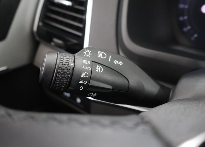 Volvo XC90 2.0 T8 Plug-in hybrid AWD Plus Dark