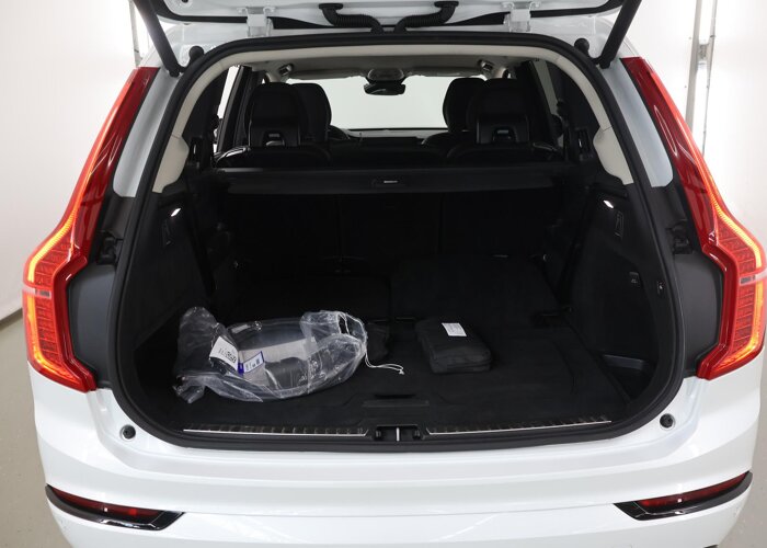 Volvo XC90 2.0 T8 Plug-in hybrid AWD Plus Dark