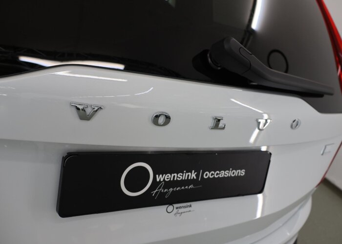Volvo XC90 2.0 T8 Plug-in hybrid AWD Plus Dark