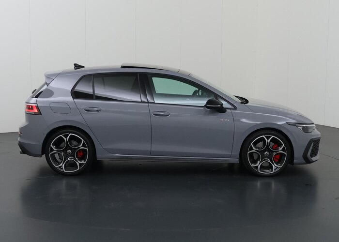 Volkswagen Golf 2.0 TSI GTI