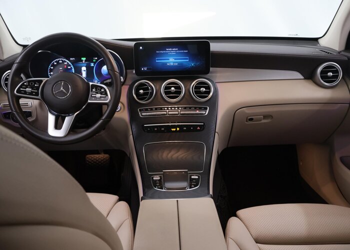 Mercedes-Benz GLC 200 Business Solution AMG