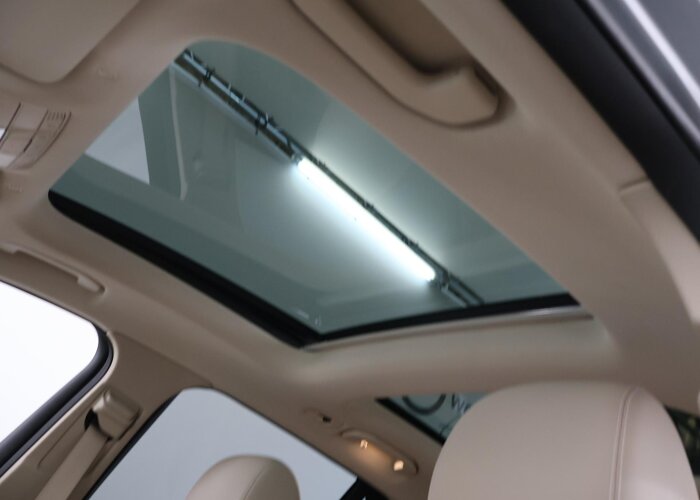 Mercedes-Benz GLC 200 Business Solution AMG