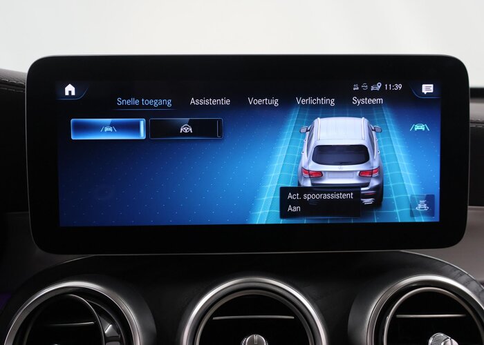 Mercedes-Benz GLC 200 Business Solution AMG
