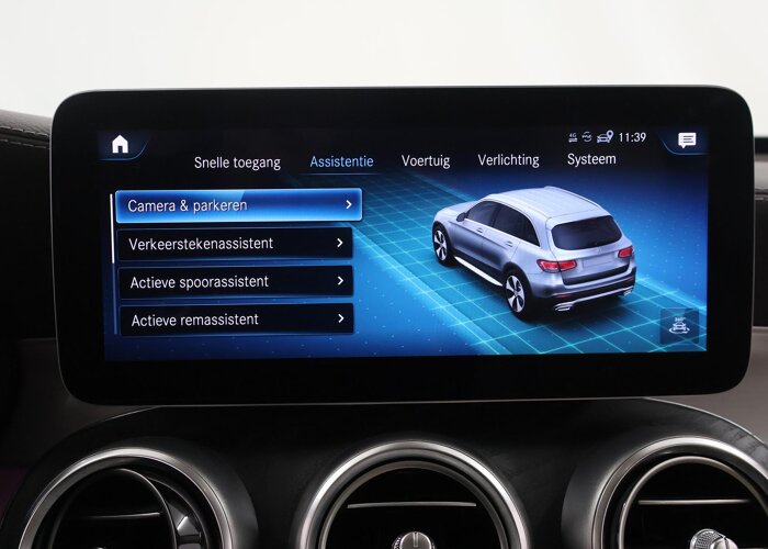 Mercedes-Benz GLC 200 Business Solution AMG
