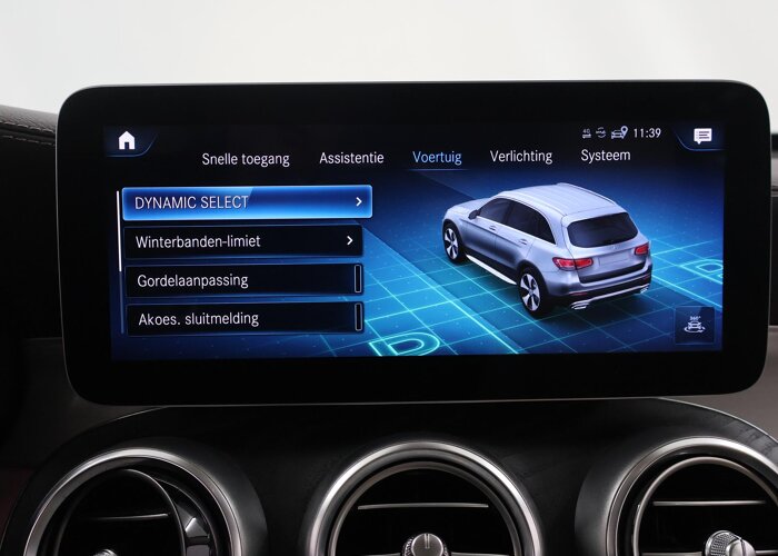 Mercedes-Benz GLC 200 Business Solution AMG