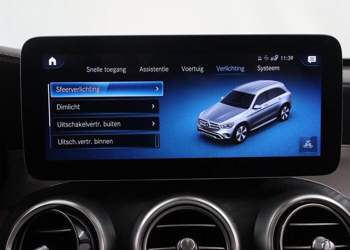 Mercedes-Benz GLC 200 Business Solution AMG