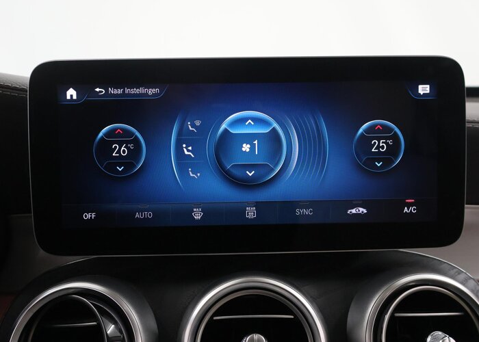 Mercedes-Benz GLC 200 Business Solution AMG