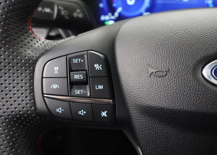 Ford Puma 1.0 EcoBoost Hybrid ST-Line X