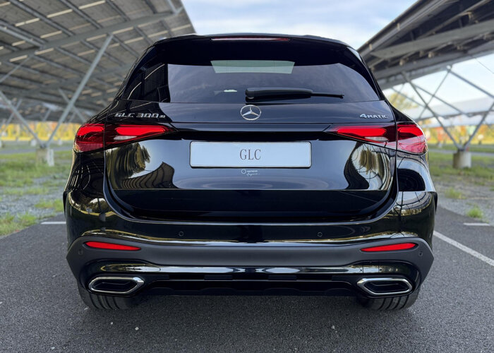 Mercedes-Benz GLC 300e 4MATIC Business Solution AMG