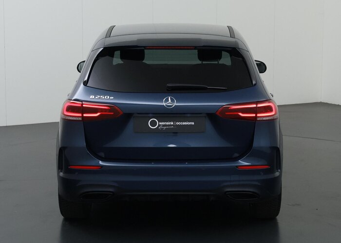 Mercedes-Benz B-Klasse 250 e AMG Line