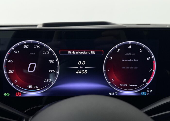 Mercedes-Benz CLA-Klasse 200 AMG Line Business Solution AMG