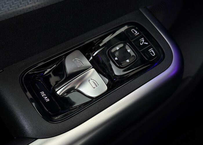 Mercedes-Benz CLA-Klasse 200 AMG Line Business Solution AMG