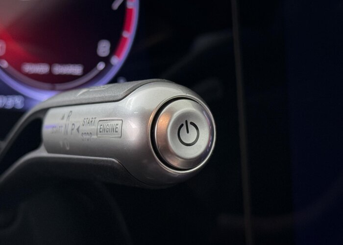 Mercedes-Benz CLA-Klasse 200 AMG Line Business Solution AMG