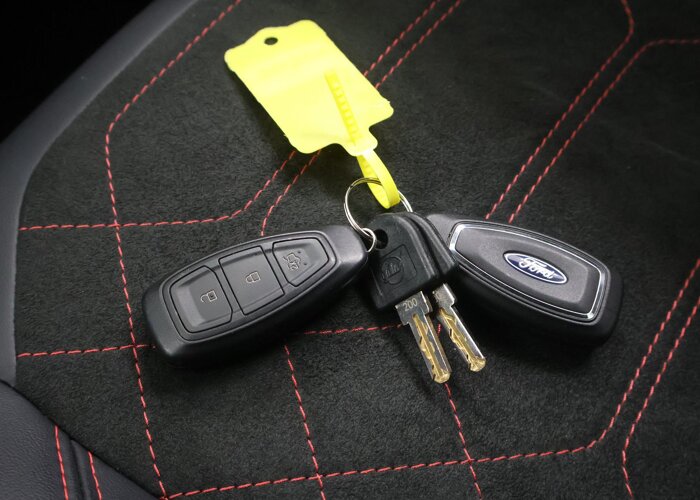 Ford Puma 1.0 EcoBoost Hybrid ST-Line X