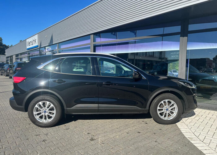 Ford Kuga 2.5 PHEV Titanium