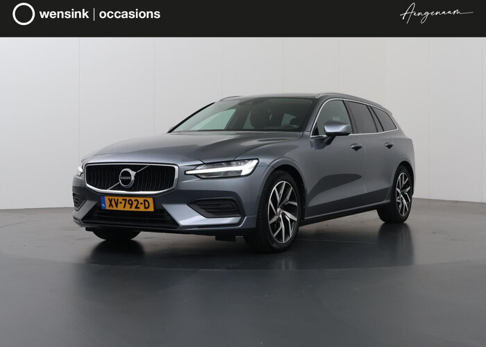 Volvo V60 2.0 T5 Momentum Pro