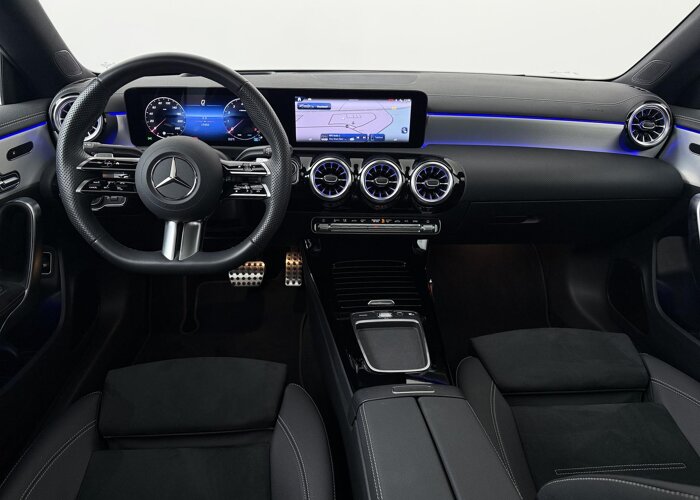 Mercedes-Benz CLA-Klasse 180 Business Solution AMG