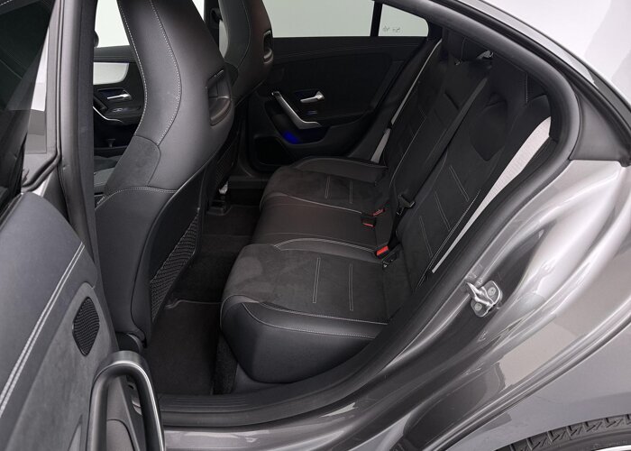 Mercedes-Benz CLA-Klasse 180 Business Solution AMG