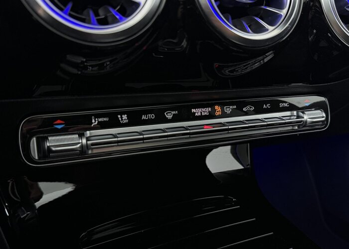Mercedes-Benz CLA-Klasse 180 Business Solution AMG