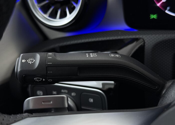 Mercedes-Benz CLA-Klasse 180 Business Solution AMG